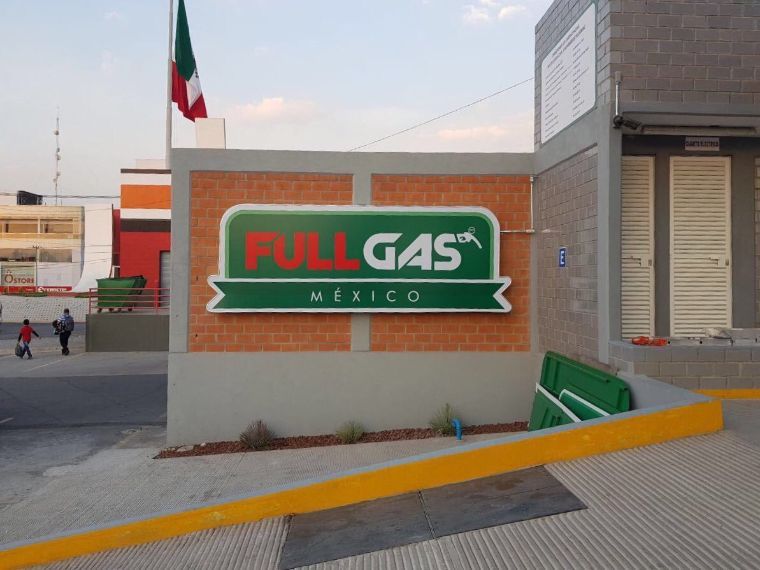 Fullgas inaugura su primera estación con imagen propia en Chetumal